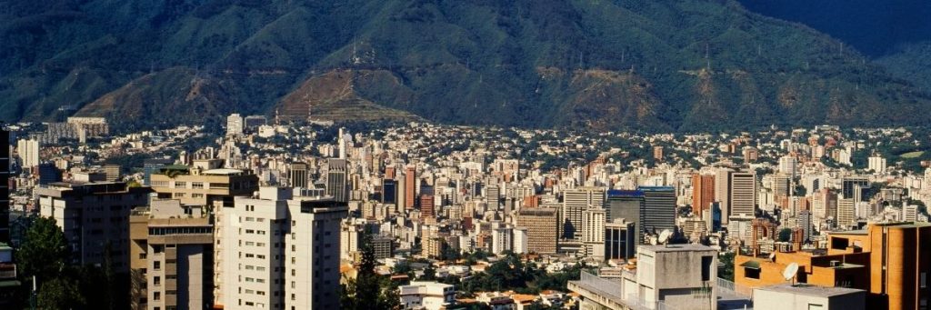 Caracas Simón Bolívar Layover Guide (CCS): Things to Do, Tours, Airport ...